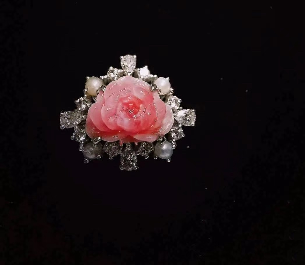 Rose Garden Pendant